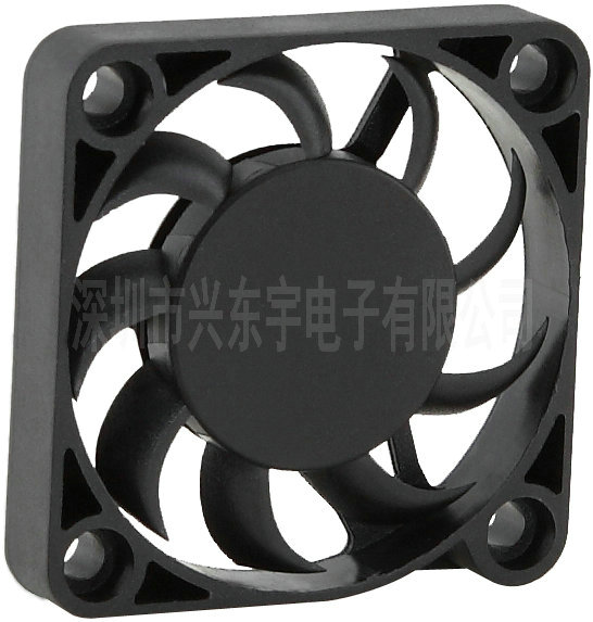 安防設(shè)備散熱風(fēng)扇http://m.bzxfjr.com/products-detail.asp?cpid=111